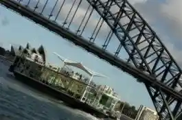 Starship Sydney And Starship Aqua в Sydney, AU