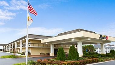 Super 8 by Wyndham Calhoun image