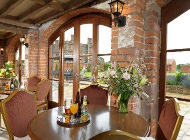 รูปสถานที่จัดงาน