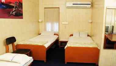 Hotel Satkar i Junagadh, IN