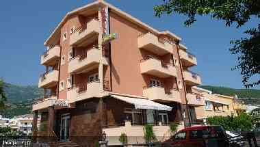 Garni Hotel Fineso - Budva a Budva, ME