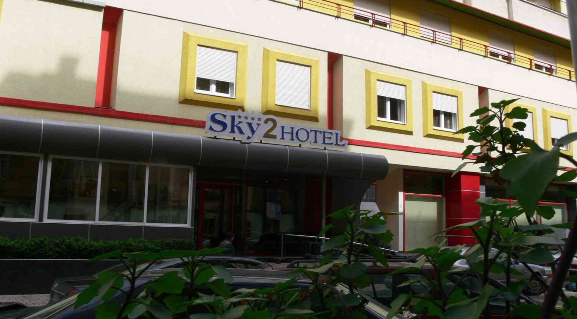 Hotel Sky 2 в Tirana, AL