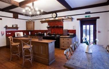 The Manor в Wellington, GB1