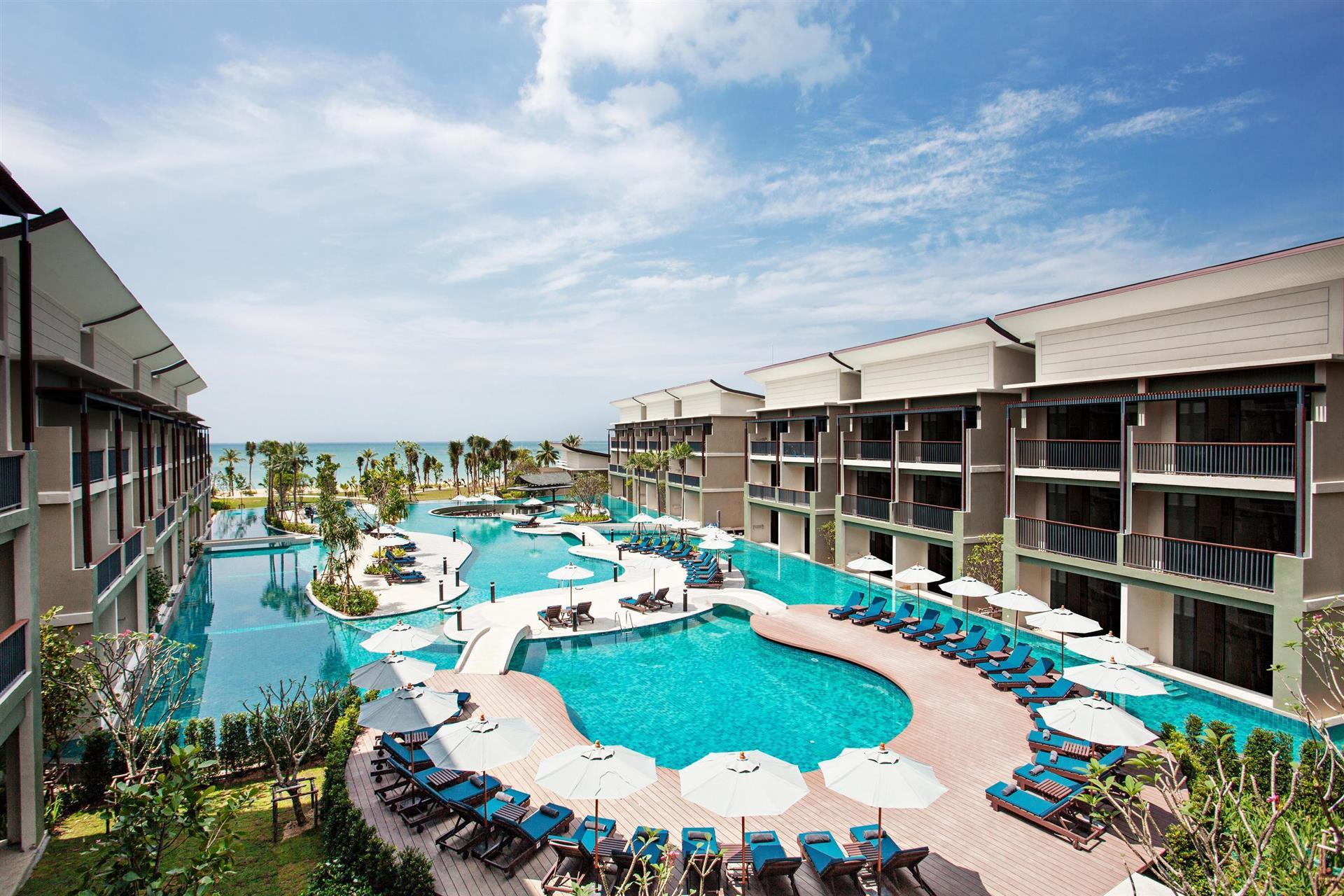 Le Méridien Khao Lak Resort & Spa image