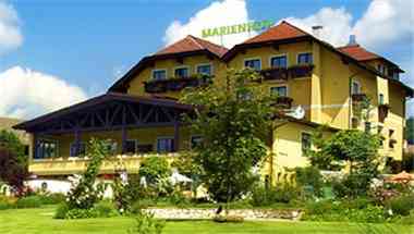 Landhotel Marienhof em Velden am Woerthersee, AT