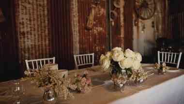 Adams Peak a Hunter, AU