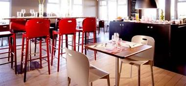 Campanile Villejust - Za Courtaboeuf à Évry, FR