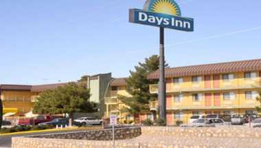 Days Inn by Wyndham El Paso Airport East a El Paso, TX