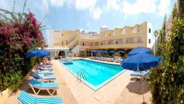 Apartamentos Dausol I a Sant Josep de sa Talaia, ES