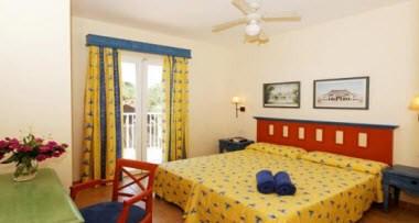 Isla Del Aire Apartamentos a Sant Lluis, ES