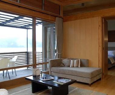 Bay of Many Coves Resort in Picton, NZ