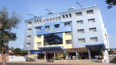 Hotel Vrindavan Deluxe i Kolhapur, IN
