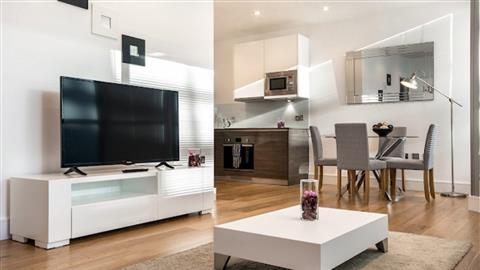 Heathrow Airport Serviced Accommodation в Staines, GB1