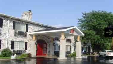 Ripon Welcome Inn and Suites в Ripon, WI