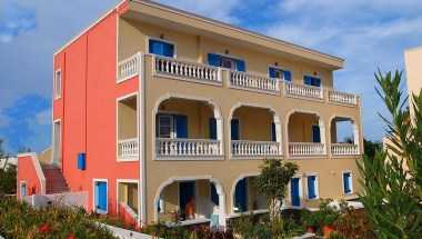 Avra Hotel Kamari in Santorini, GR