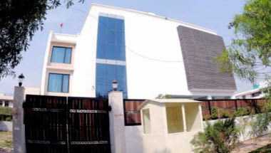 Green Earth International Hotel a Gurugram, IN