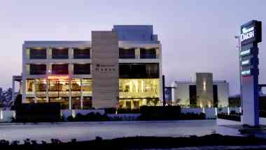 The Grand Daksh en Junagadh, IN