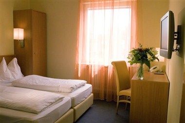 รูปสถานที่จัดงาน