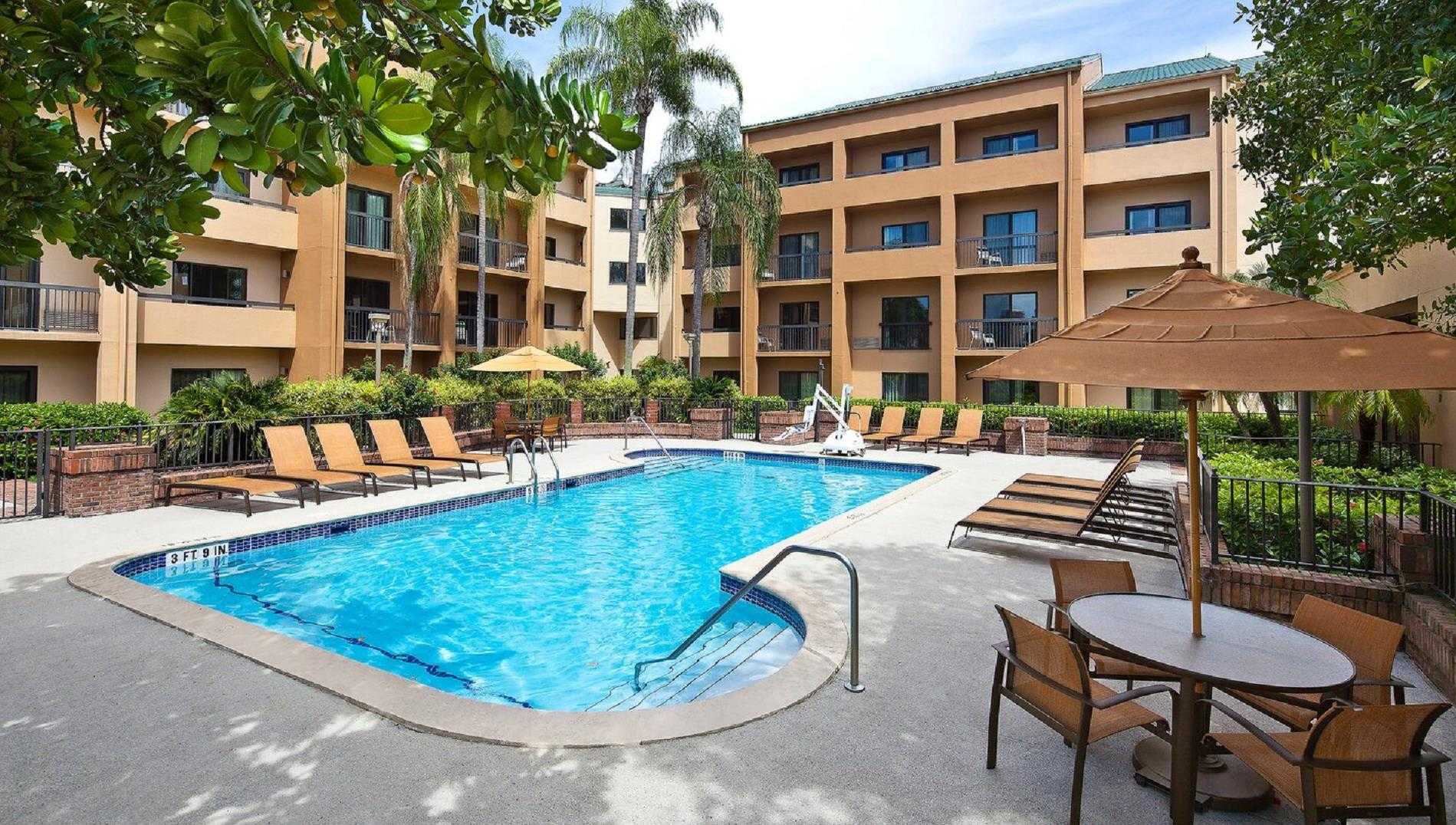 Courtyard by Marriott Miami Airport West/Doral a Miami, FL