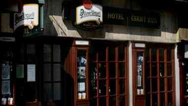 Hotel Cerny Kun a Louny, CZ