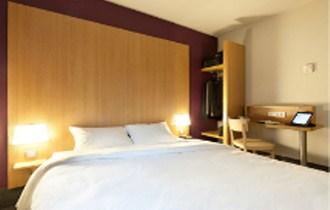 B&B Hotel Laval à Laval, FR