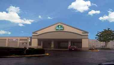 La Quinta Inn & Suites by Wyndham Aberdeen-APG, Aberdeen, MD