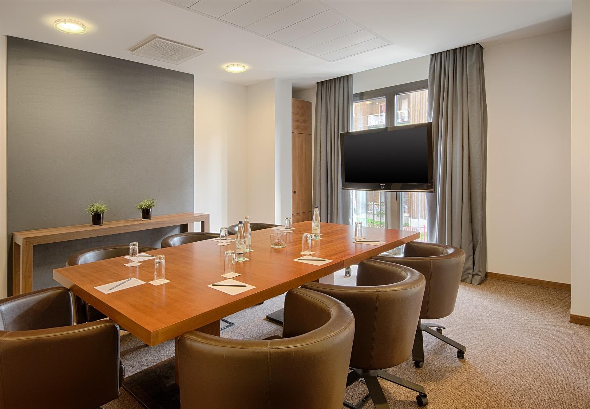 ミーティングルームの画像