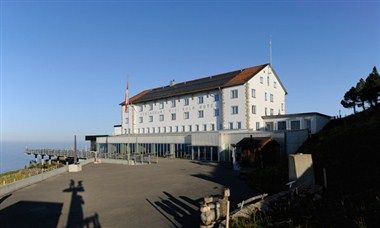 รูปสถานที่จัดงาน