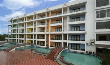 Mirasol Waterpark & Resort a Daman, IN