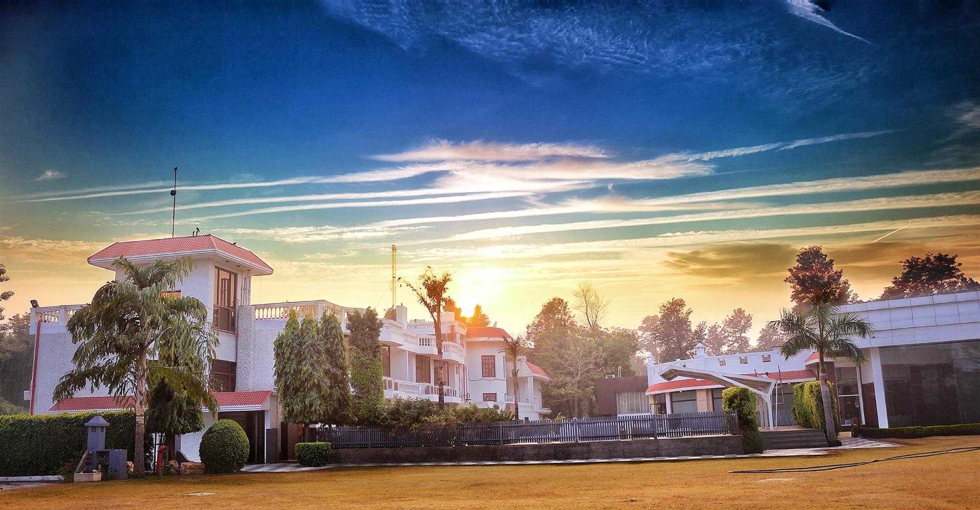 Satvik By Chhabra Farm a New Delhi, IN