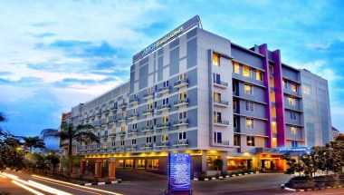 Royal Palm Hotel & Conference Center Cengkareng en Cengkareng, ID