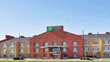Holiday Inn Express Elk Grove в Элк Гроув, CA