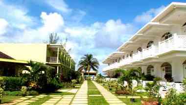 Fun Holiday Beach Resort in Negril, JM