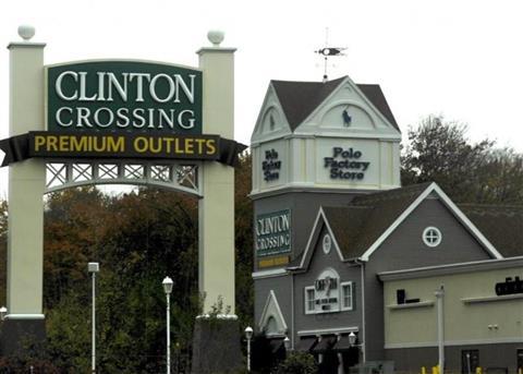 Clinton Crossing