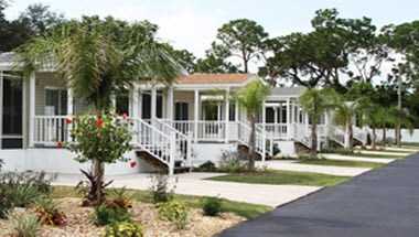 Sun-N-Fun Resort a Sarasota, FL