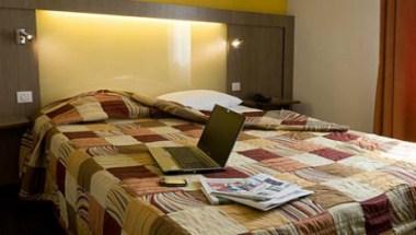 Alysson Hotel в Oloron-Sainte-Marie, FR