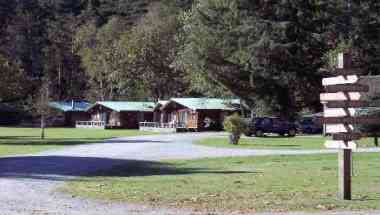 Glacier peak resort and winery in Rockport, WA