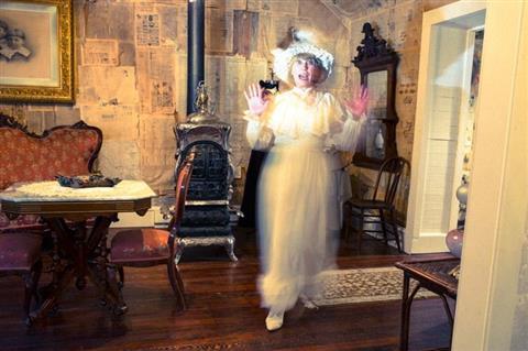 Ghost Tours & Wild West Tours