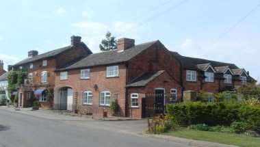 The Royal Arms Restaurant and Hotel, Nuneaton, GB1