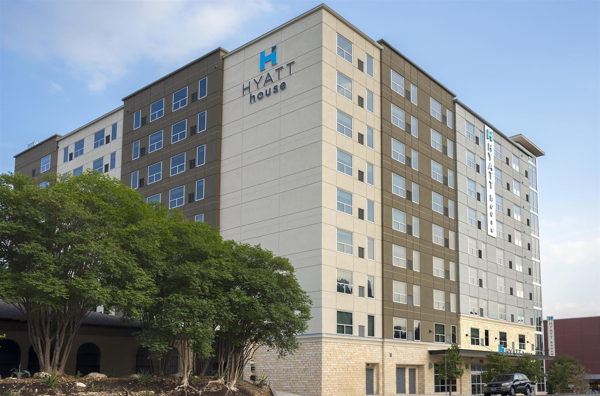 Hyatt House Austin/Downtown image