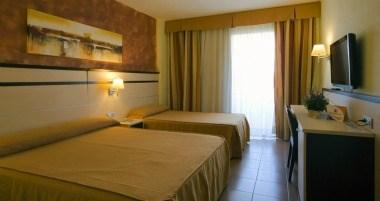 Golden Port Salou & Spa, Salou, ES