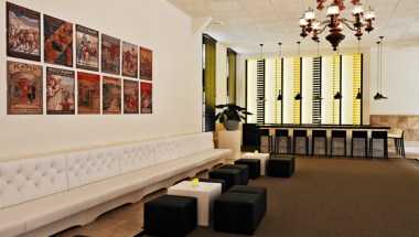 The Hulstkampgebouw en Róterdam, NL