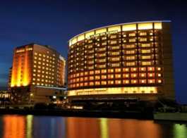Loisir Hotel & Spa Tower Naha a Naha, JP