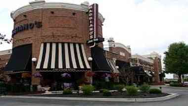 Maggiano's Little Italy - Indianapolis в Indianapolis, IN