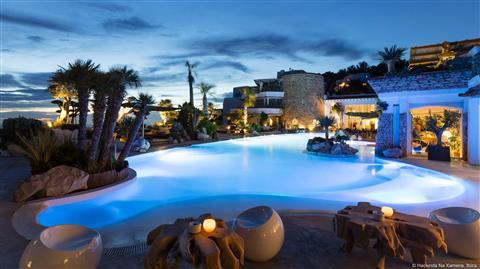 Hacienda Na Xamena, Ibiza (Accepting reservations starting April 21,2024) a Ibiza, ES
