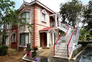 Pleasant Days in Chennai, IN