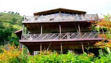 Forres Park en Kingston, JM