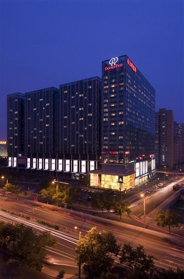 DoubleTree by Hilton Hotel Beijing image