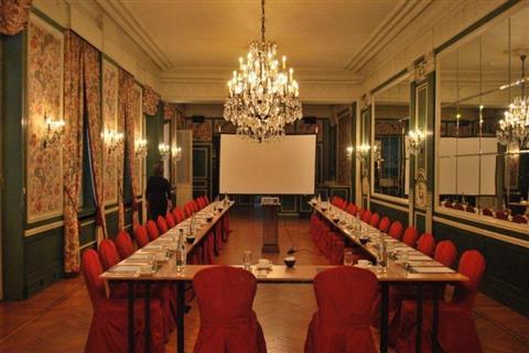 Hotel Damier в Kortrijk, BE