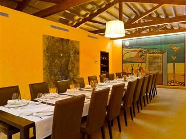 Hotel Vall De Bas a Girona, ES